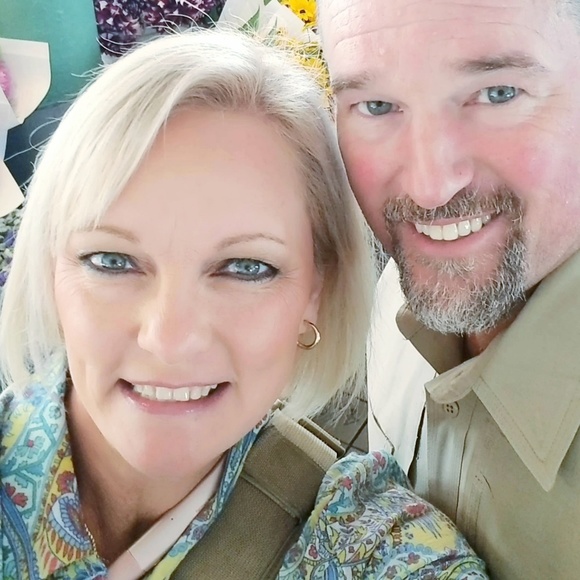 Meet your Posher, Stacey - Picture 4 of 8